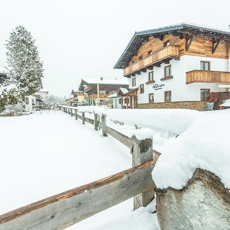 Haus Alexandra Apartment Верфенвенг Екстериор снимка