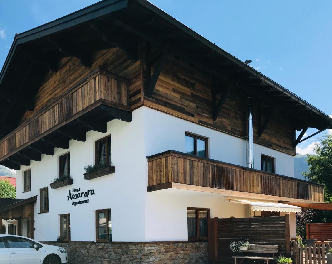 Haus Alexandra Apartment Верфенвенг Екстериор снимка