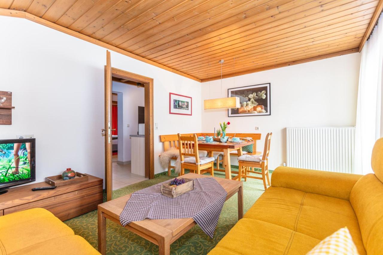 Haus Alexandra Apartment Верфенвенг Екстериор снимка